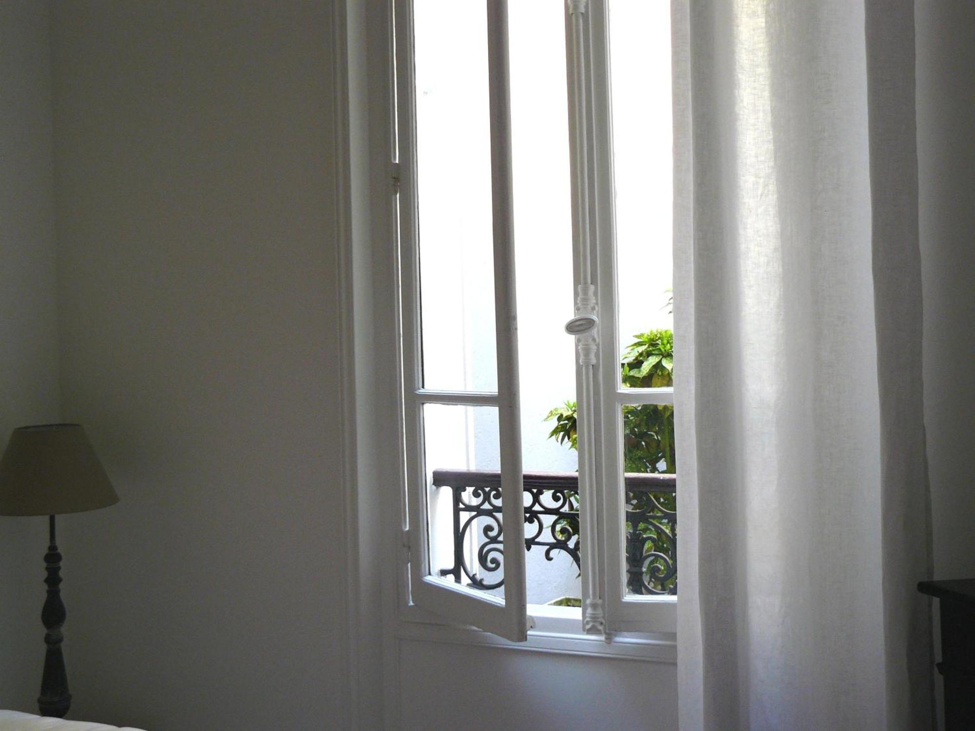 La Cour du 5ème - Chambre d'hôtes Parigi Esterno foto