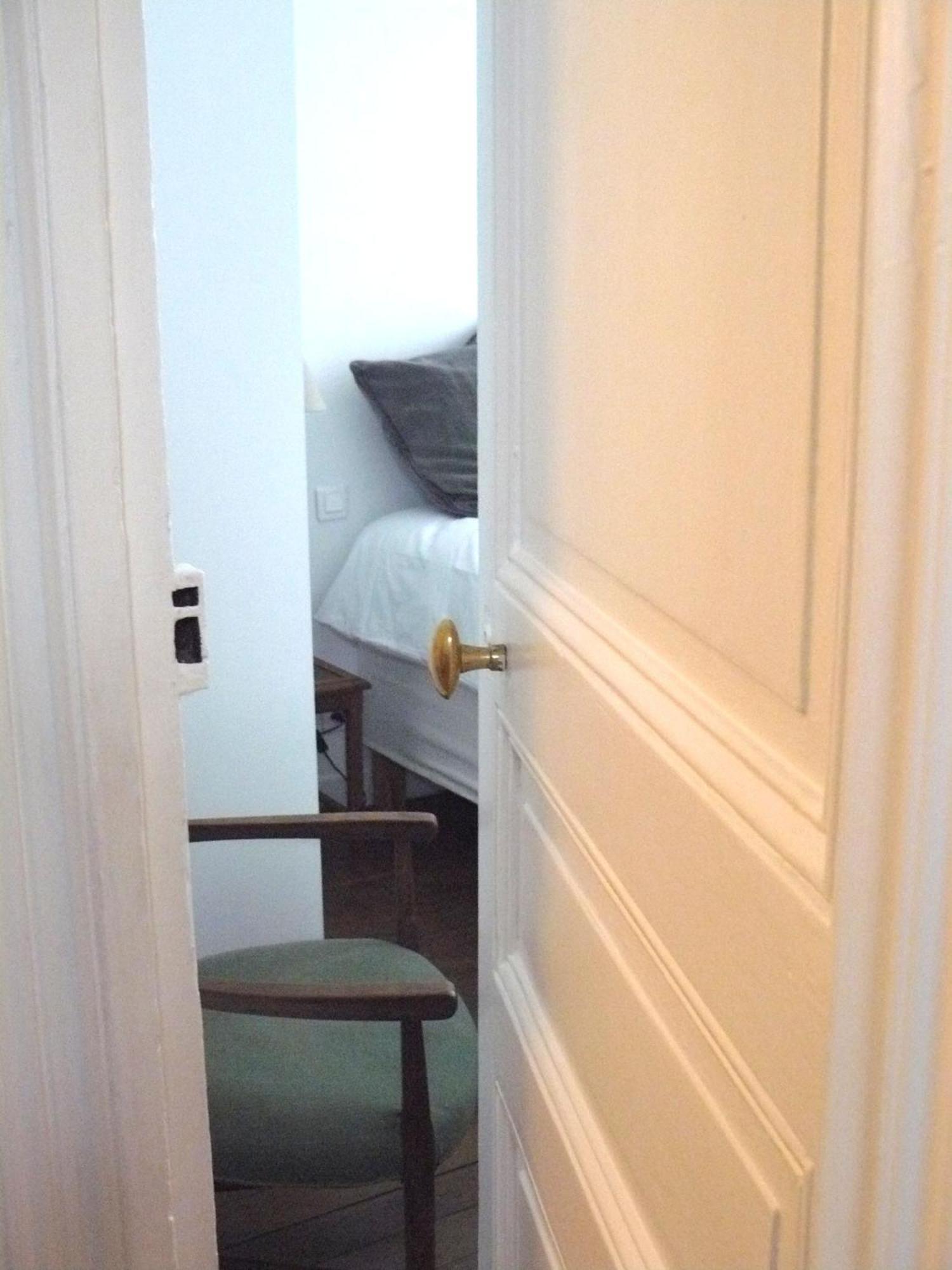 La Cour du 5ème - Chambre d'hôtes Parigi Esterno foto